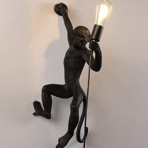 Lampe Murale Singe pour Art créatif en résine Moderne,Lampe de Table,Lustre,lampadaire,adaptée à la décoration intérieure de loft,Chambres,salles d'étude,Bars,magasins,etc.(Noir-lampe murale droite) Sans Ampoules