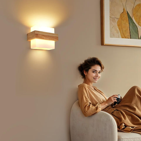 Aplica de Perete Interior din Lemn E27 cu Bec 12W Trei Culori
