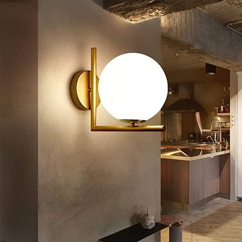 LED Applique Murale, moderne Applique Boule Murale Verre Abat-jour Boule Blanche Lampe de Mur Metal Spots Muraux Intérieur pour Chambre Couloir Cuisine Escalier. (Sans ampoule)