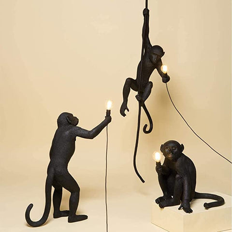 Lampe Murale Singe pour Art créatif en résine Moderne,Lampe de Table,Lustre,lampadaire,adaptée à la décoration intérieure de loft,Chambres,salles d'étude,Bars,magasins,etc.(Noir-lampe murale droite) Sans Ampoules